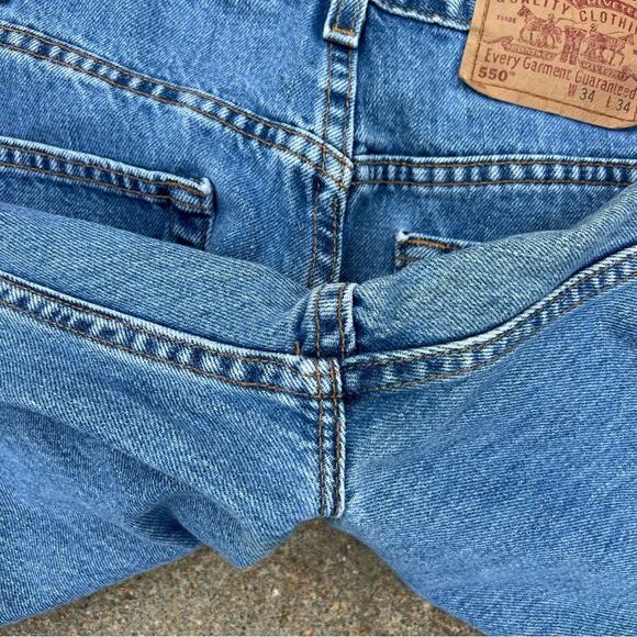 Y2K Levi's 550 Relaxed Fit Stone Wash Blue Jeans 34x34 Red Tab - Picture 10 of 10